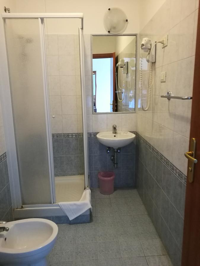 Alex Place Рим Экстерьер фото